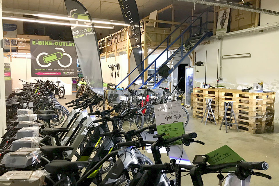 oemobil E-Bike Showroom